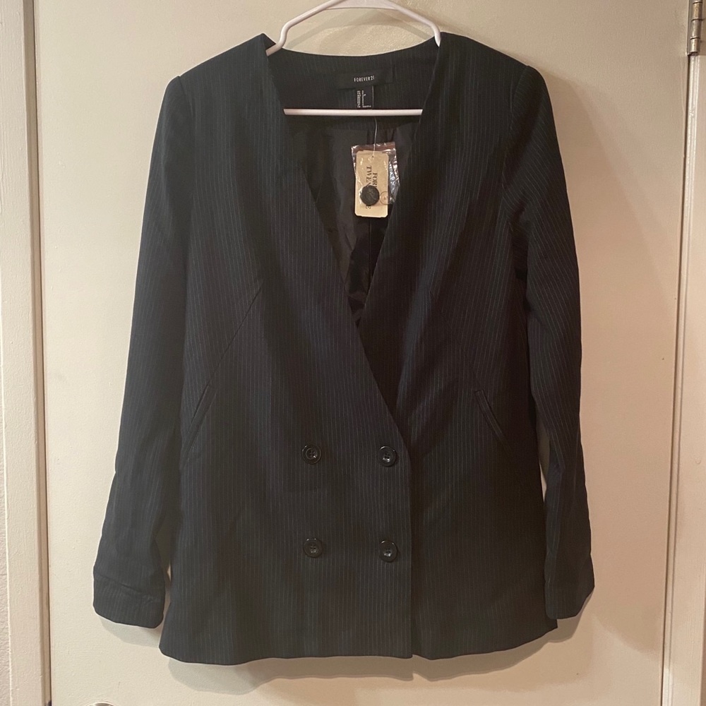 NWT Forever 21 Black Blazer Cream Pinstripes